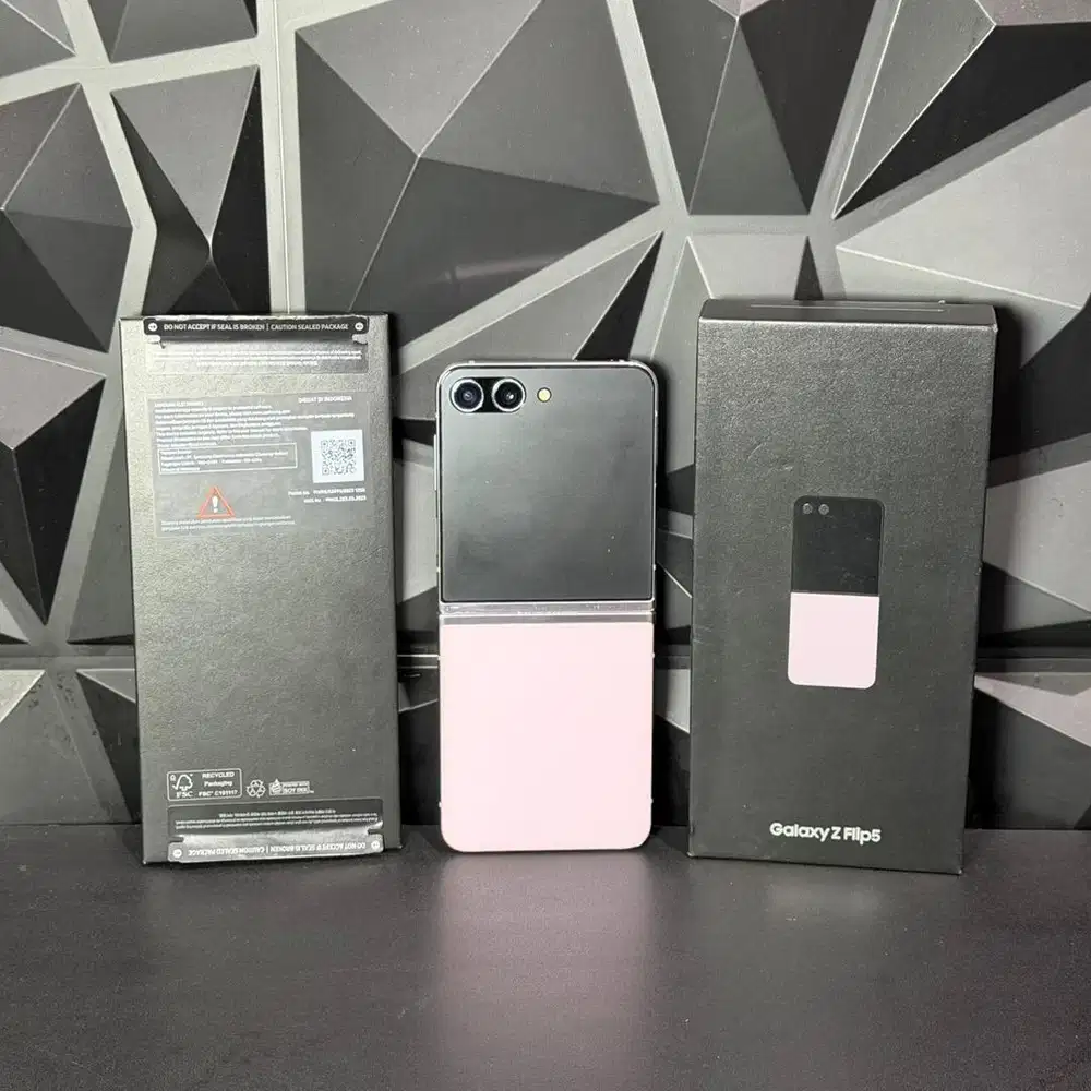 samsung Z flip 5 8/256 lavender sein