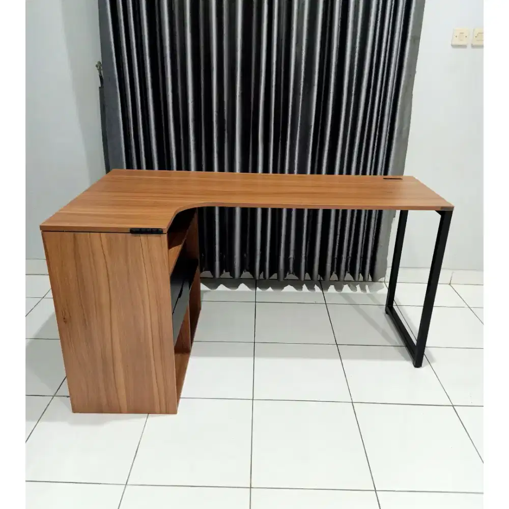 MEJA KANTOR INFORMA/ MEJA KERJA INFORMA/ MEJA BELAJAR INFORMA