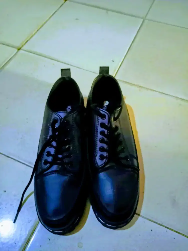 Sepatu Pantofel UK.42