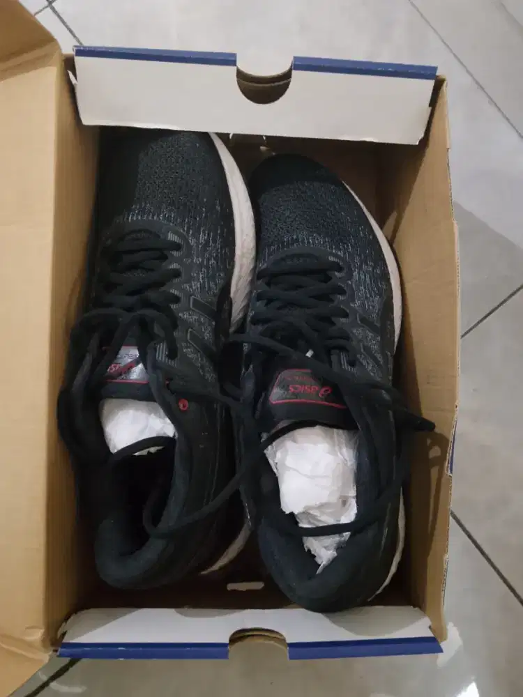 Asics Gel-Nimbus 22 all black (second condition)