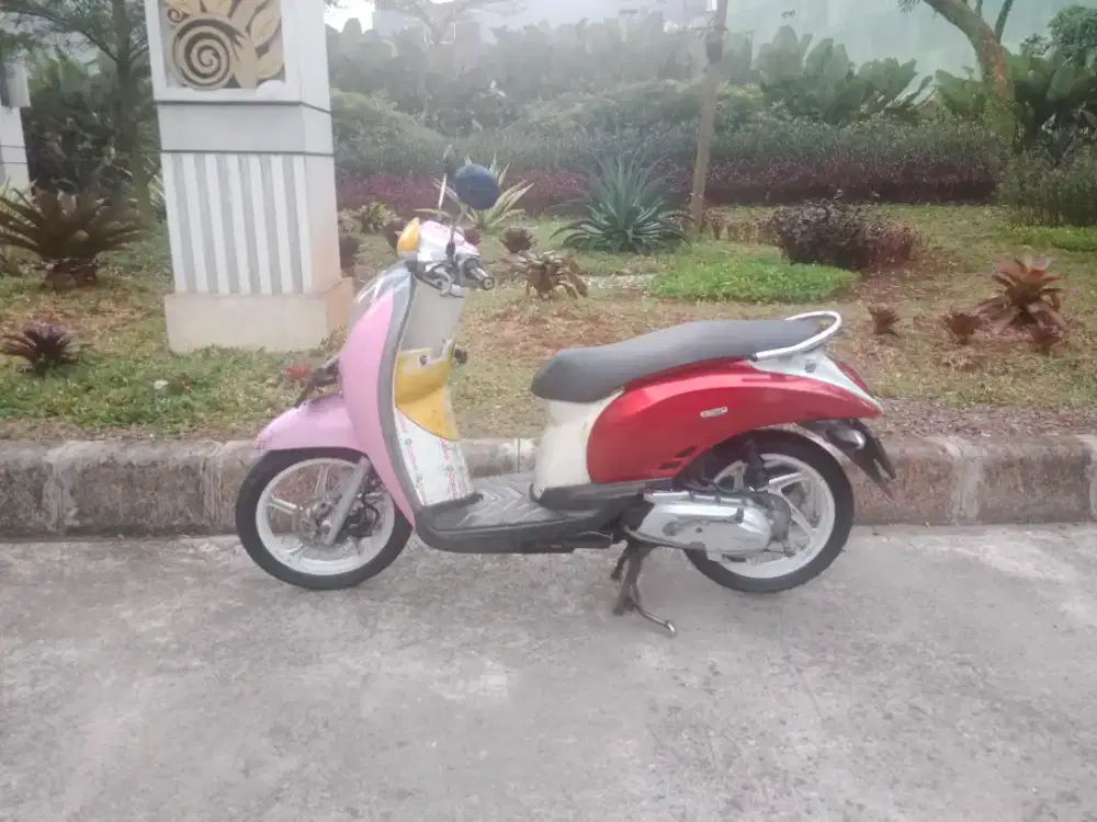 Di jual Honda Scoopy 2011,Surat Lengkap, PlatTangsel