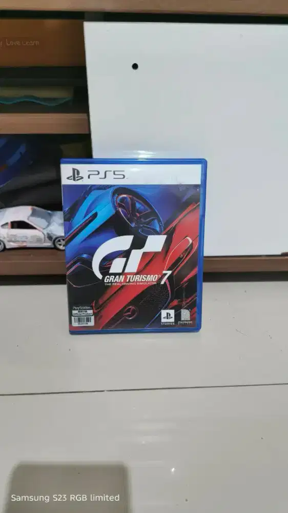 BD PS5 Granturismo 7 dan HellDivers