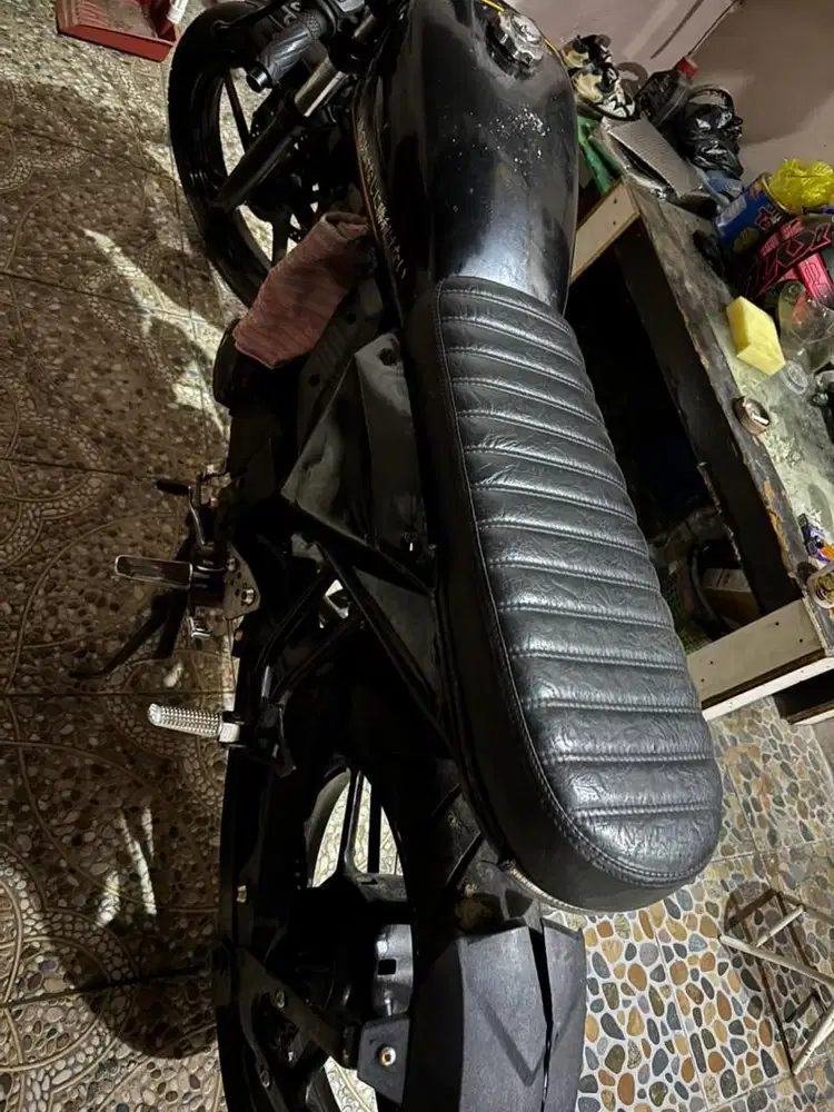 caferacer basic byson