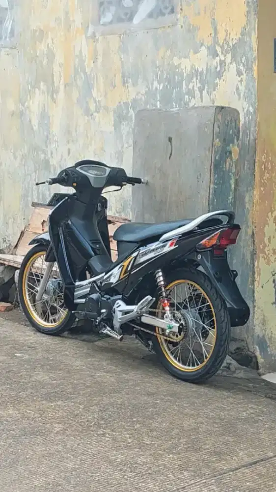 Supra 125 old 2005