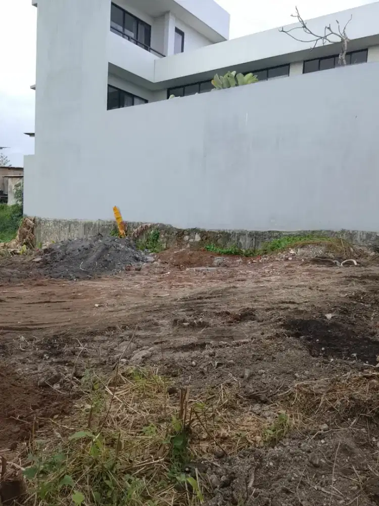TANAH 213M2 ,ITR PINK ZONE DEKAT PANTAI CEMAGI KAWASAN VILA MEWAH