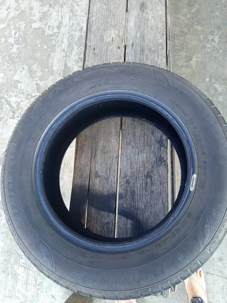 Ban luar Dunlop Mobil