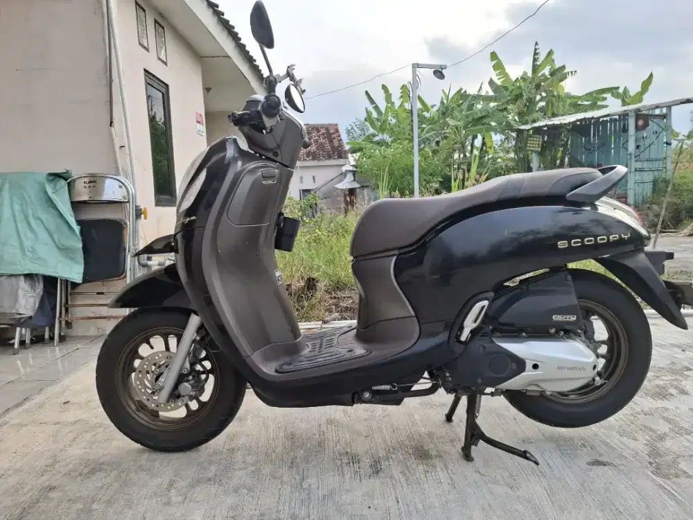 Dijual motor Honda Scoopy Prestige
Tahun 2022