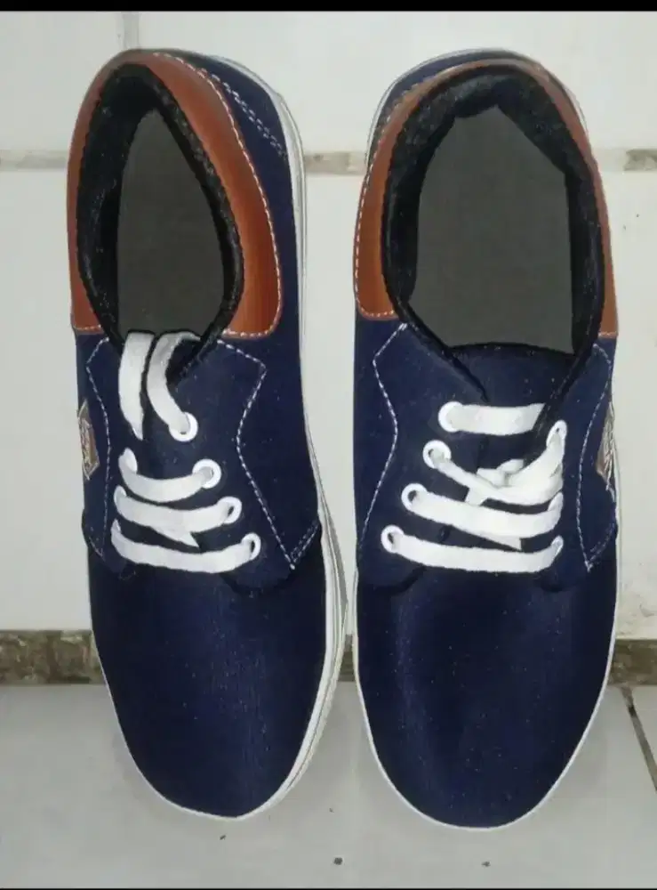 Sepatu Vans Cantik