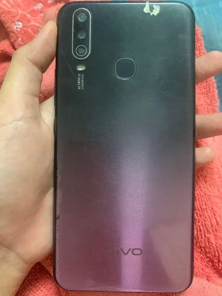 Di jual vivo y12