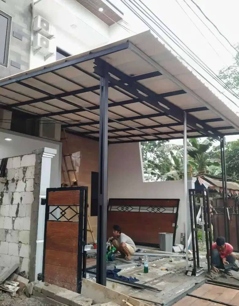 Pasang kanopi baja ringan