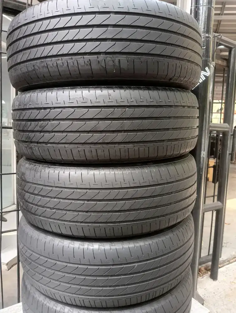 BAN COPOTAN R16 205/60 BRIDGESTONE TURANZA