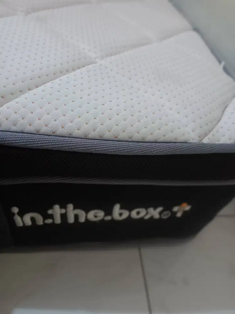 Kasur Springbed INTHEBOX Plus extra cool fabric 200x200