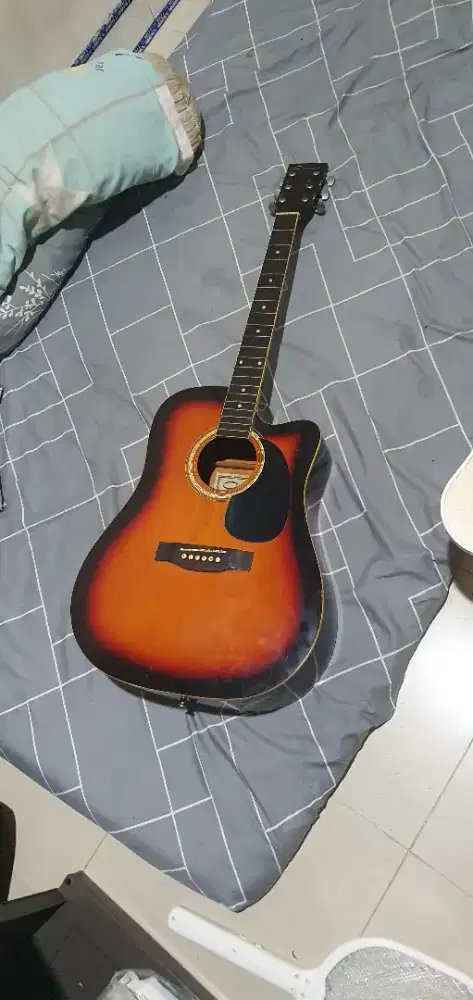 Gitar Caraya f633sb Original