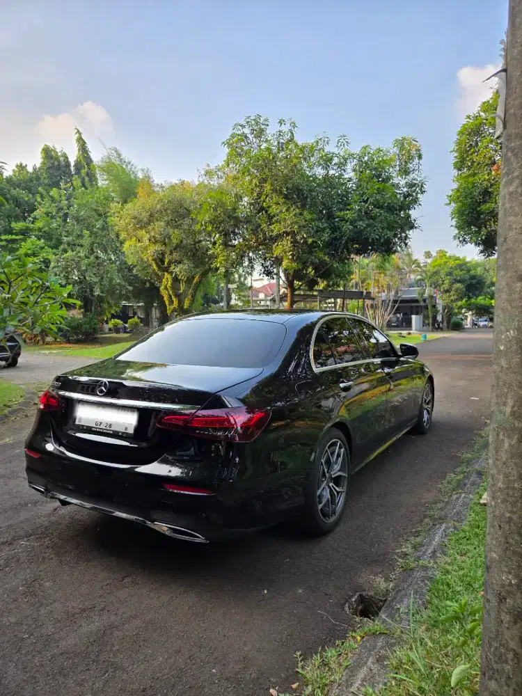 Mercedes-benz E300 AMG Line 2023