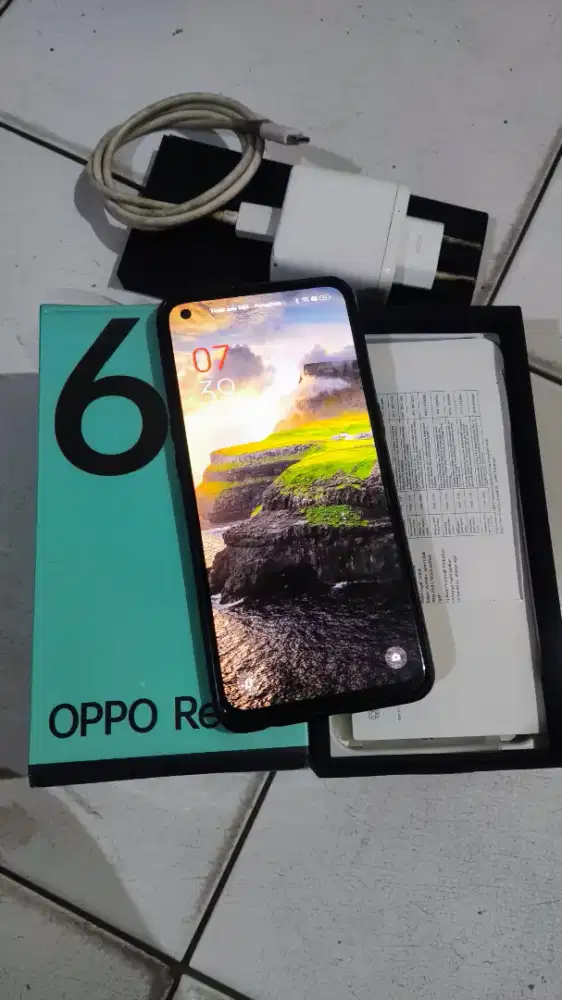 HP OPPO RENO 6 4G Ram 8/128 Full Set Gress Belum Pernah Bongkar