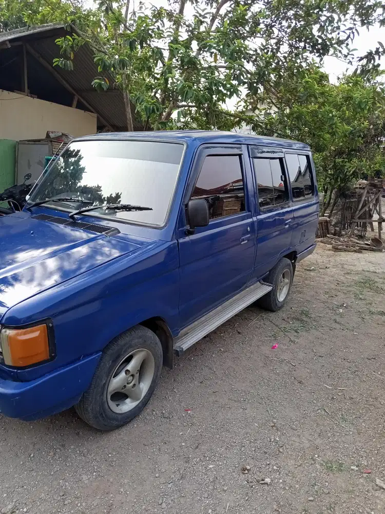Toyota Kijang Super 1988 Bensin