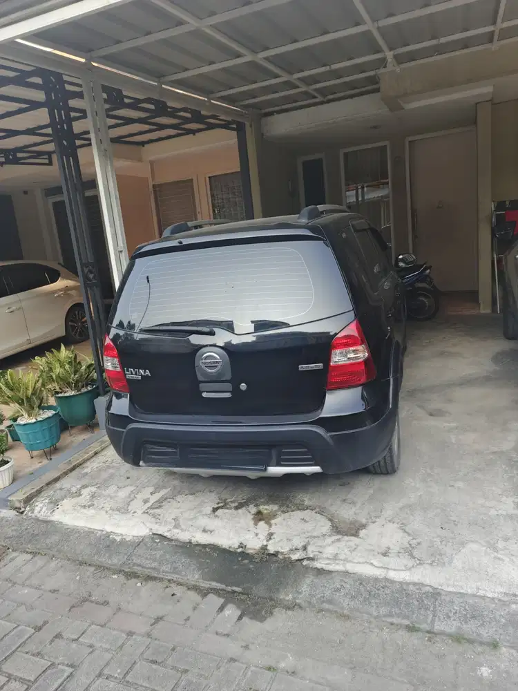 Nissan Grand livina 2012 Bensin