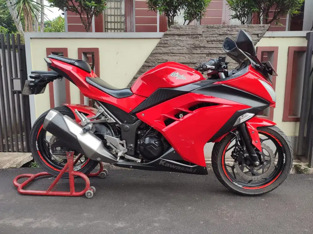KAWASAKI NINJA 250 FI TAHUN 2013