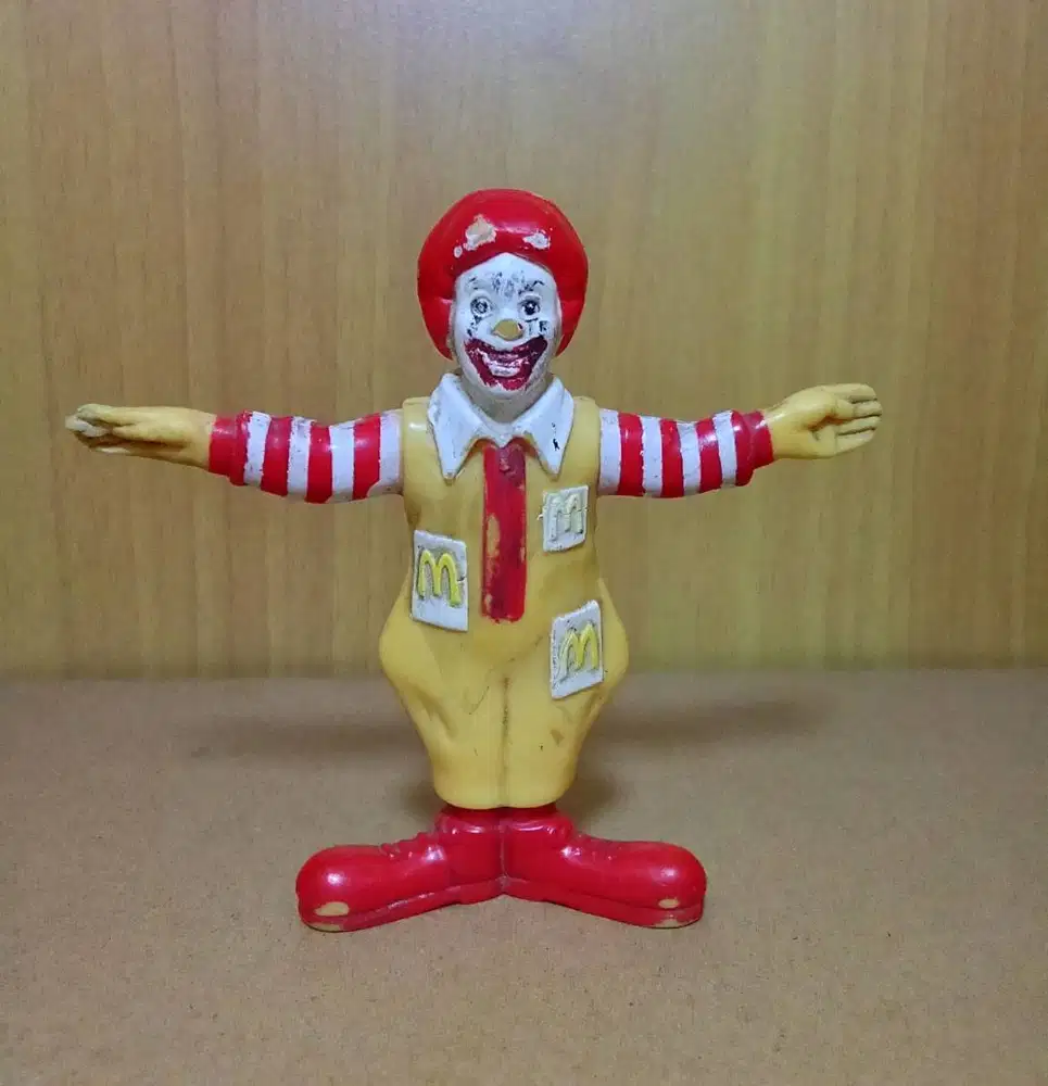 Mainan Happymeal McD Ronald Helloween 1995 Non Mask