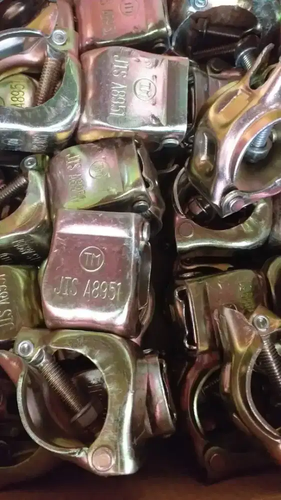 Swivel dan Fix Clamp