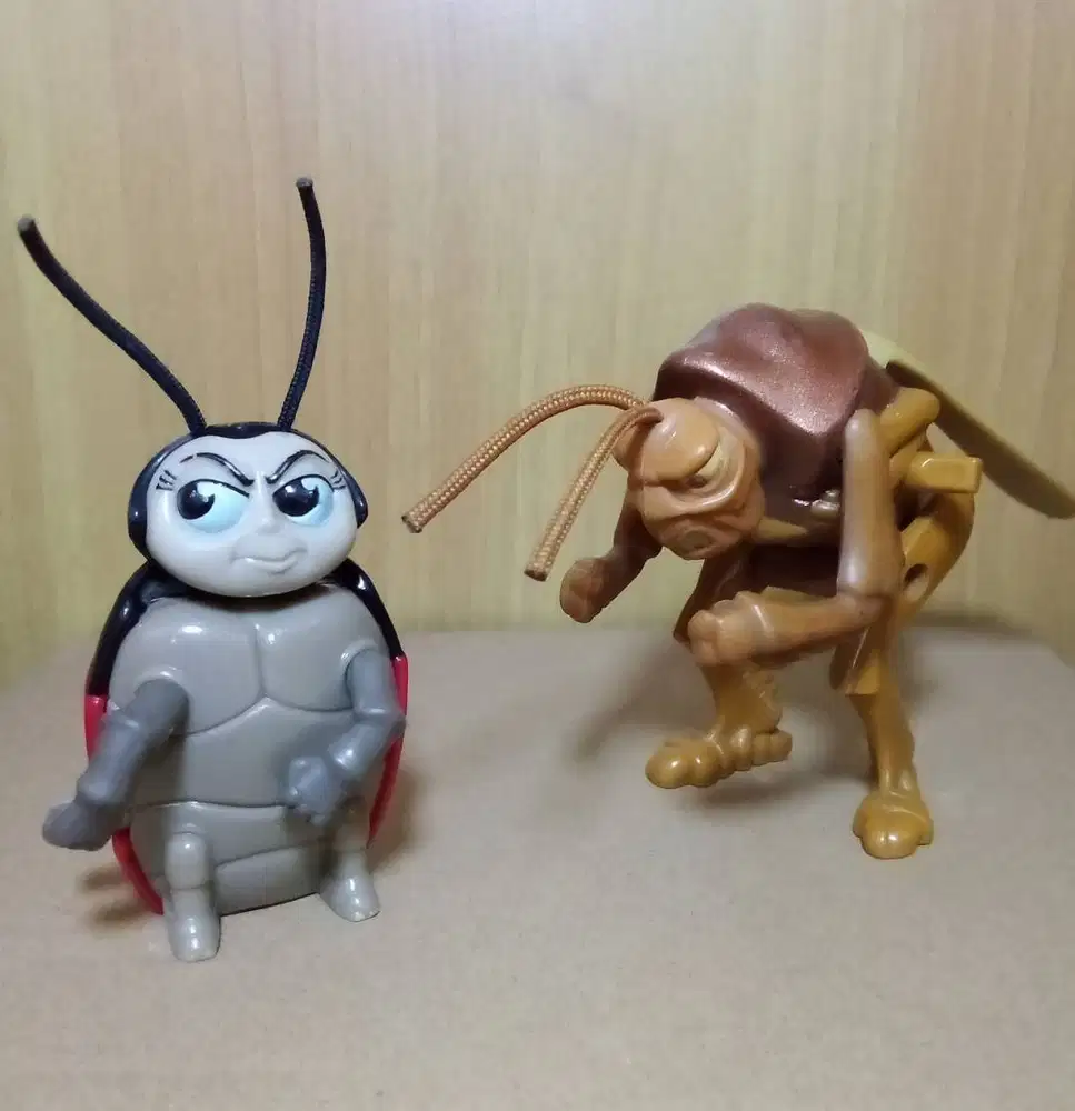 Mainan Figure Happymeal McD A Bugs Life Hooper & Francis 1998