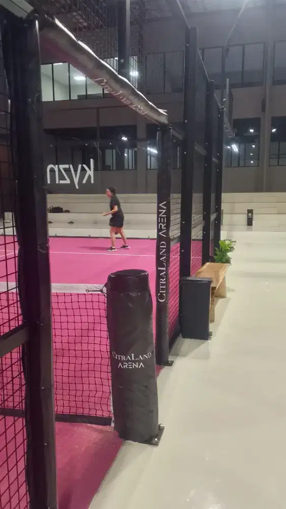 Lapangan padel.