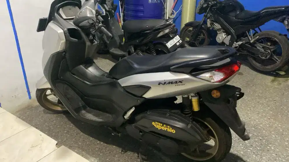Jual santai NMAX 2021 siap pakai