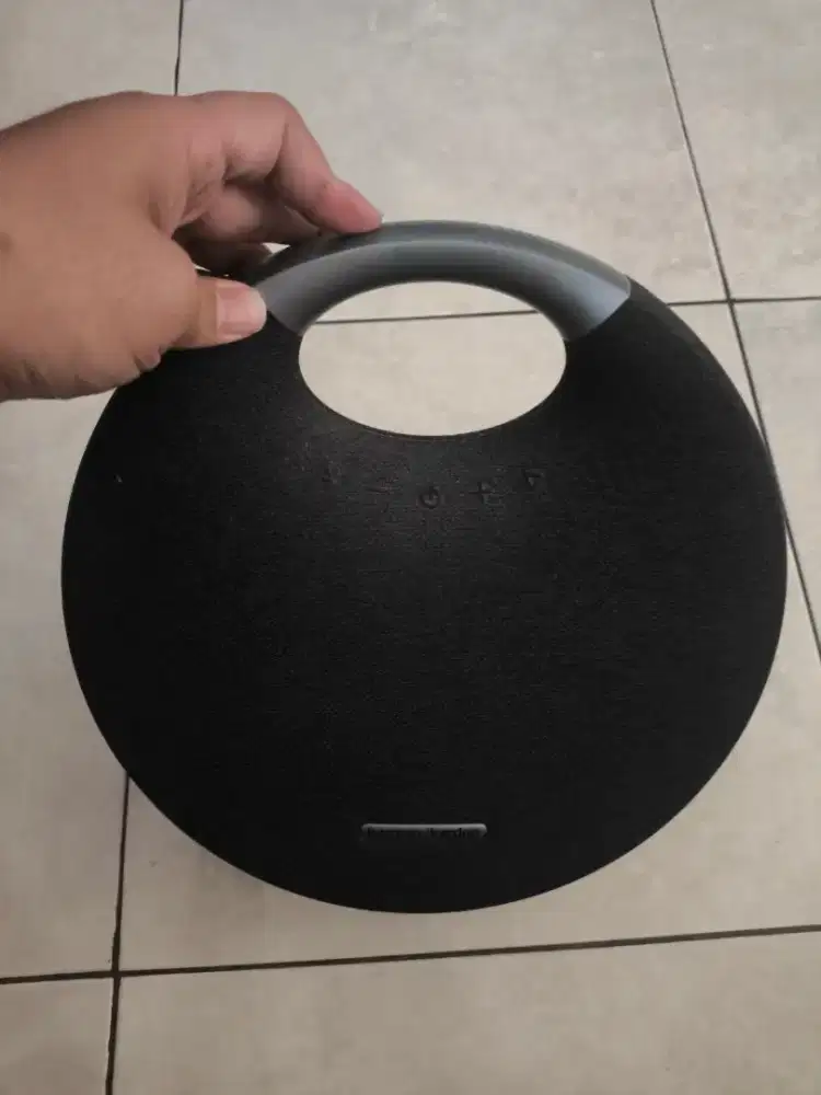 Harman Kardon Onyx Studio 5