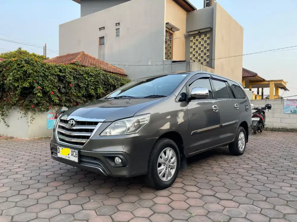 TOYOTA KIJANG INNOVA TAHUN 2014
2.0 G MANUAL (BENSIN)