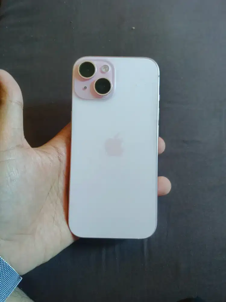 iPhone 15 Pink 128 GB , BEA CUKAI