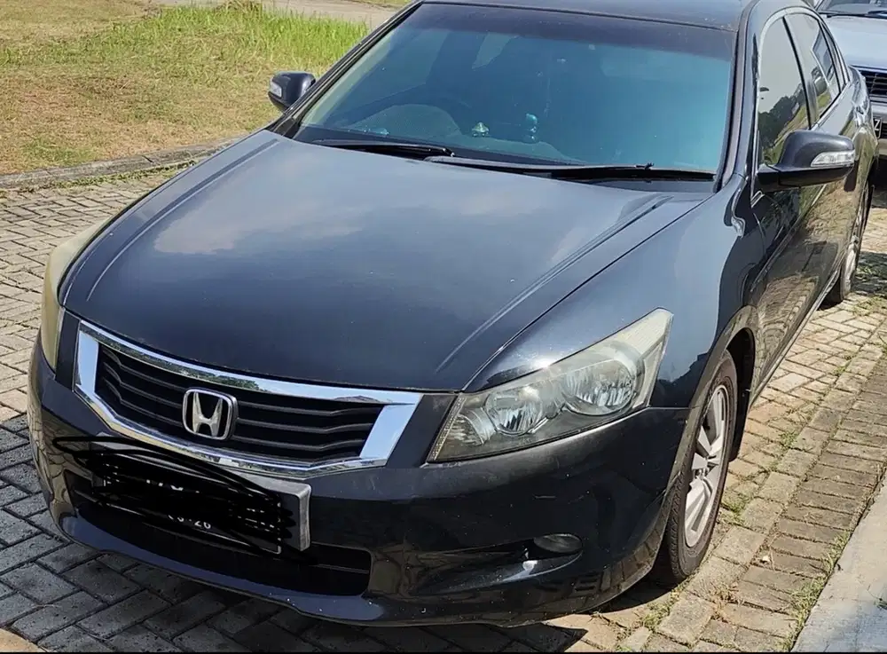 Honda Accord 2010 Bensin
