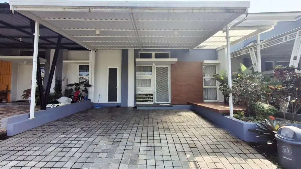 Semi Furnished Rumah cantik Forest Hill Citraland BSB City