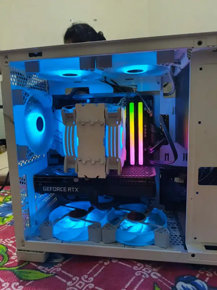 PC FULLSET+MONITOR+KEYBOARD+WIRELESS
