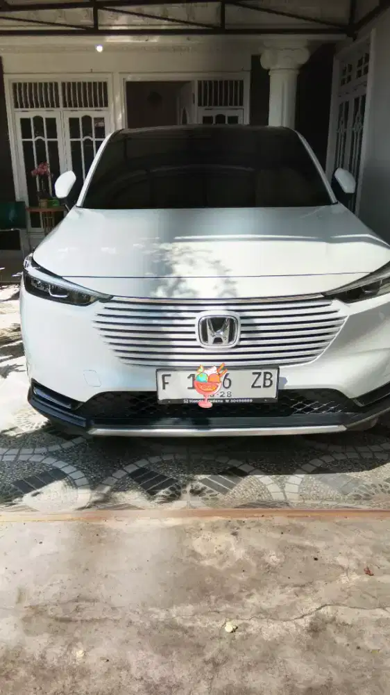 Jual murah hrv SE th 2023 sangat istimewa km 17 rb