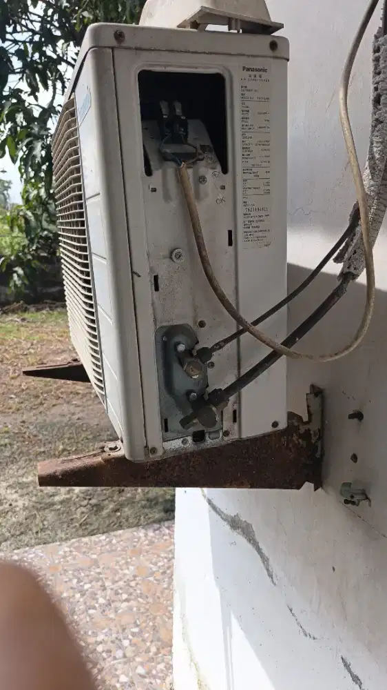 Terima AC bekas