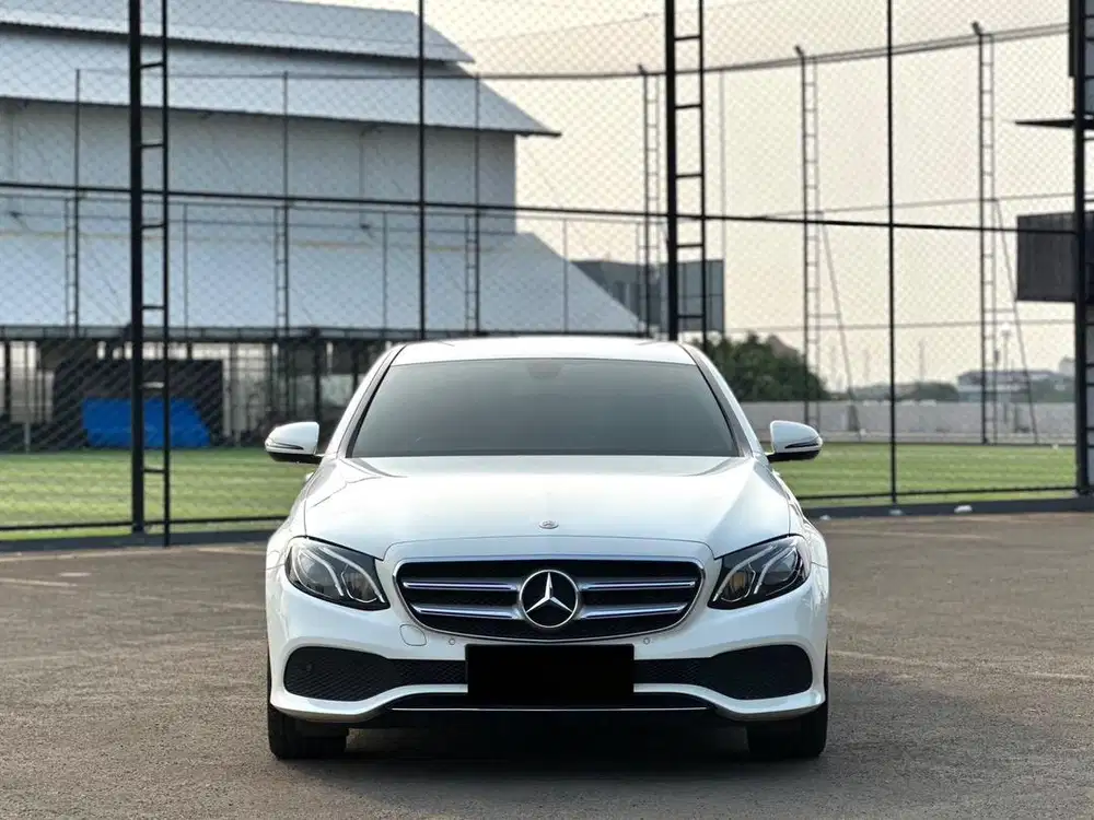 MERCEDES BENZ E250 W213