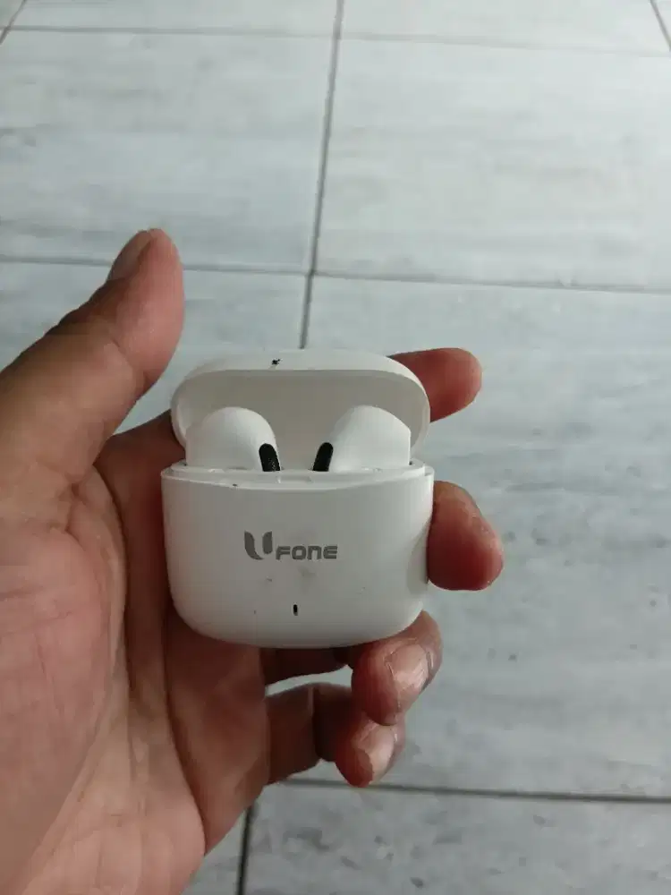 Handset Bluetooth