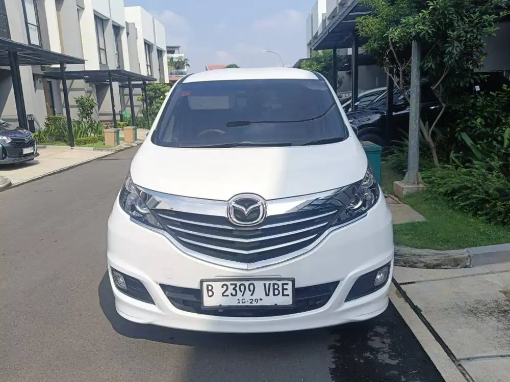Mazda Biante 2.0 Skyactiv AT 2014 Putih – Siap Pakai, Surat Lengkap