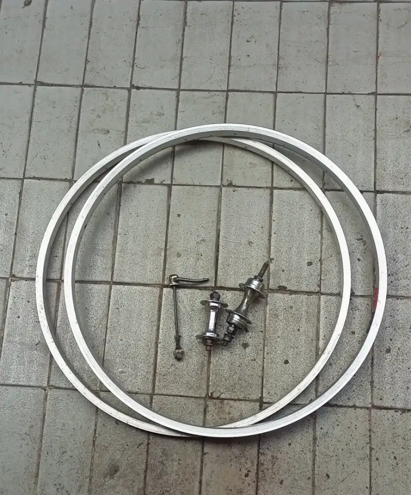 Velg / Rimz Sepeda Araya 26 inc 36h.  Cipinang
