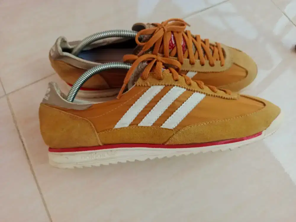 Sepatu sneakers SL 72bekas 43 preloved