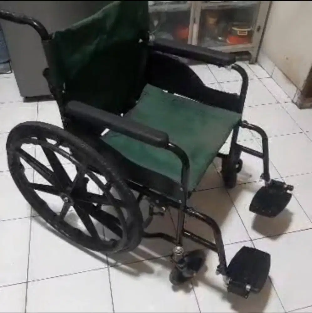 Kursi Roda Manual Merk Sella