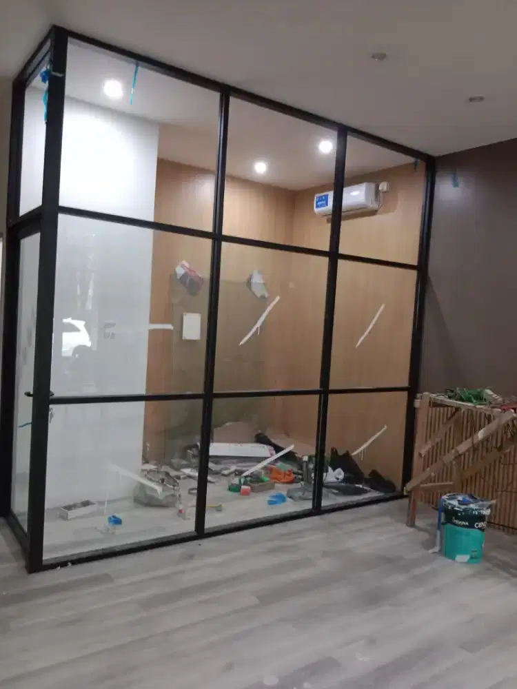 Kusen pintu jendela aluminium dan kaca tempered laminate dll