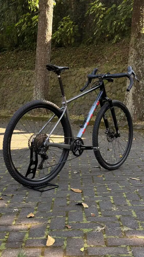Marin Headlands Carbon Gravel Bike - Full Upgrade