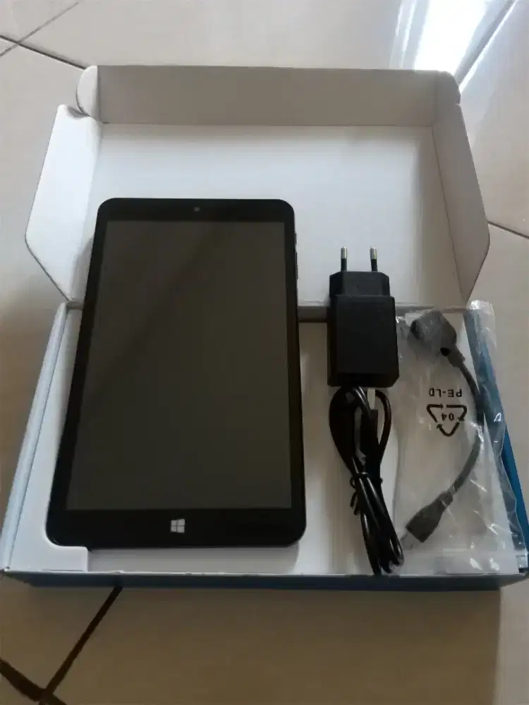Dijual Windows 8 inch fullset mulus