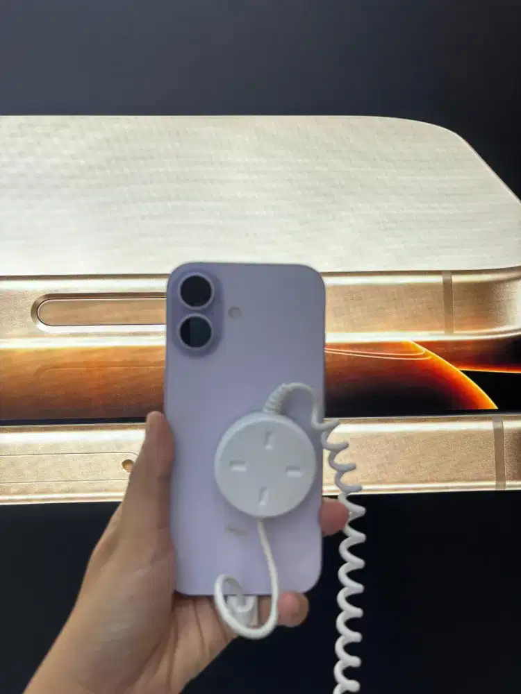 Promo cicilan 0% phone 17