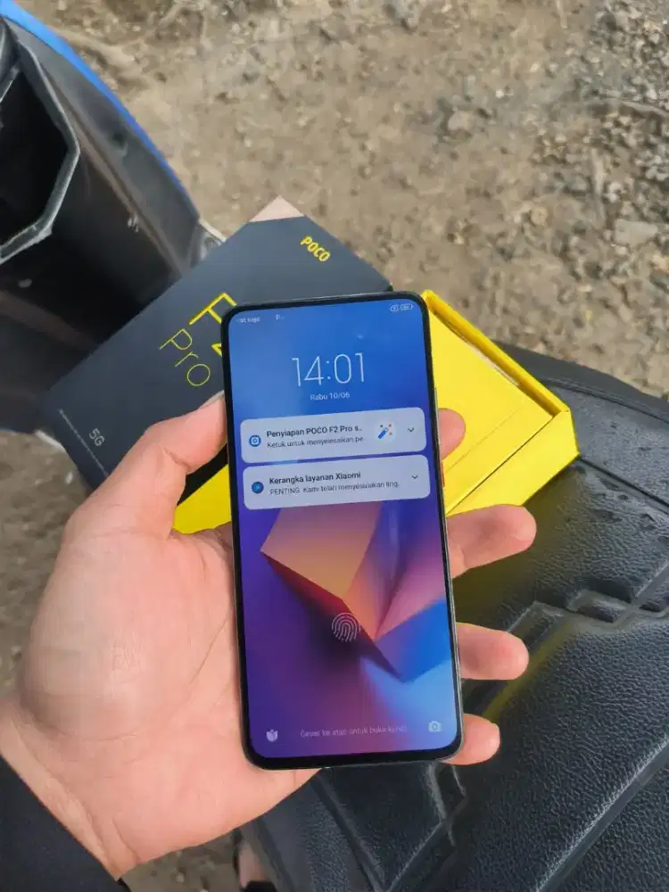 poco f2 pro 8+5/256gb