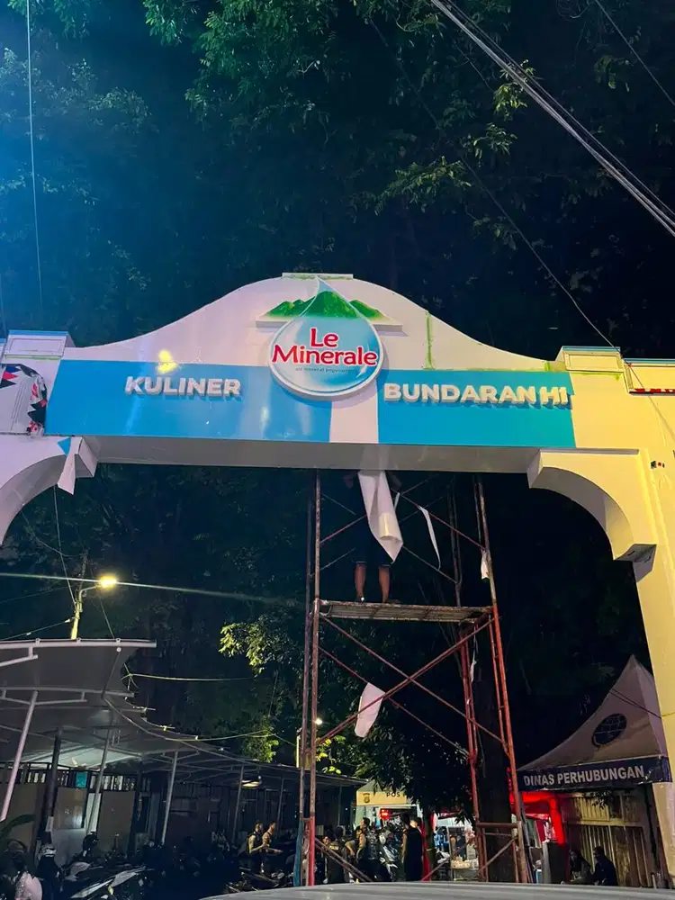 NEON BOX, HURUF TIMBUL, PAPAN REKLAME, DISPLAY AKRILIK DLL