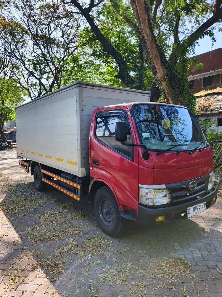 HINO ENGKEL LONG BOX 110 SDL LONG SASIS HINO 300 SERIES