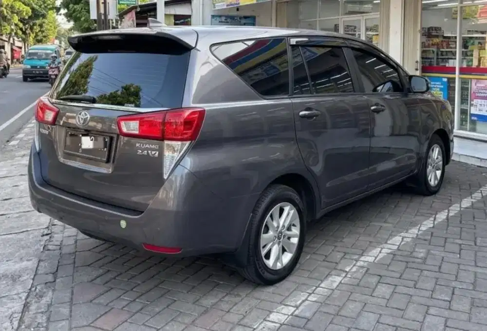 Kijang Inova reborn type V tahun 2017
