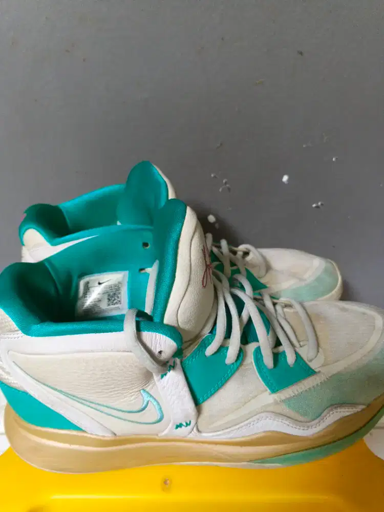 Nike Kyrie 8 Infinity